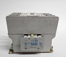 Load image into Gallery viewer, CUTLER HAMMER CONTACTOR C825HN10 120 AMP 480/600V SERIES A1 120 V COIL
