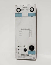 Load image into Gallery viewer, Siemens 3RK1107-2BQ00-OAA3 OUTPUT MODULE ANALOG WITH BASE
