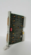 Load image into Gallery viewer, Siemens 6ES5304-3UB11 Interface Module
